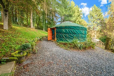 Lebhaftes Ferienhaus mit Garten