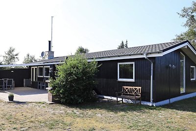 Gemütliches Ferienhaus in Strandnähe in Sæby