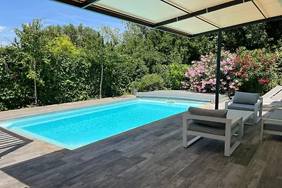 Schönes Ferienhaus mit privatem Pool