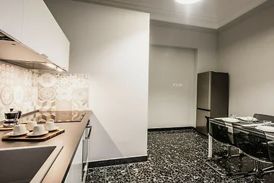 Wohnung in Catania mit Balkon und Parken