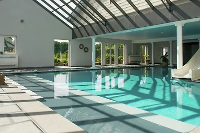 Ferienhaus in Theux mit Wald
