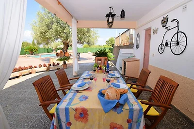 Huis in Muro met zwembad en uitzicht op de...