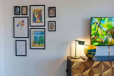 3-Bedroom Apartment with Sea & Mountain Views