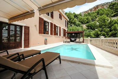 Villa in Capdepera mit Meerblick