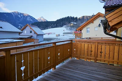 Chalet in Kötschach nahe Skipisten & Sauna