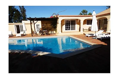 Ferienhaus in Almancil mit Schwimmbecken