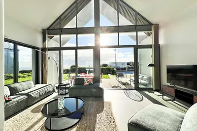 Architektenvilla mit Meerblick