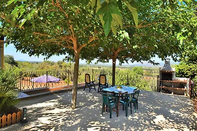 Huis in Muro met jacuzzi en uitzicht