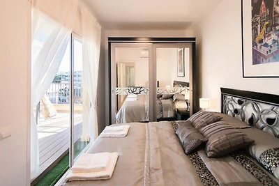 Wohnung in Roses mit Bergblick