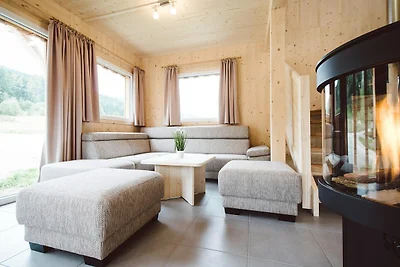 Schönes Chalet mit Whirlpool