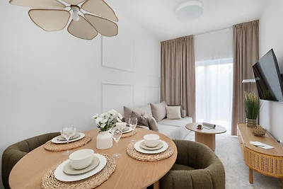 Komfortables Apartment, Innenpool, Strandnähe