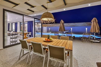 Villa in Kalkan mit Wifi und Parken