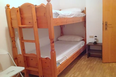 Grazioso chalet a Pozza di Fassa con giardino