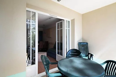 Ferienhaus in Lacanau nahe Strand & Pool