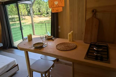 Ferienhaus an einem privaten Teich mit Blick ...