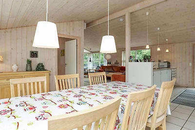 8 Personen Ferienhaus in Hals-By Traum