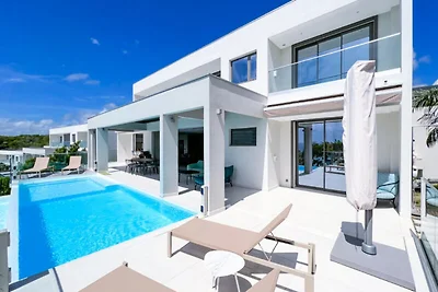 Villa a Saint-François con piscina a sfioro