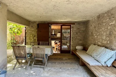 Casa de vacaciones en Gargnano con piscina.