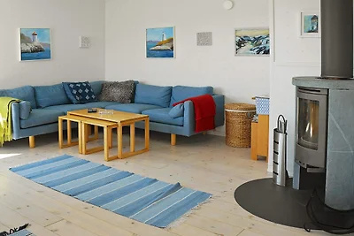 6 personas casa en HÄLLEVIKSSTRAND-By Traum
