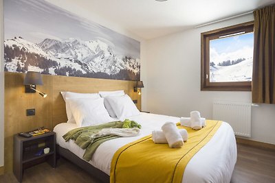 Modern apartment in authentic ski village les...