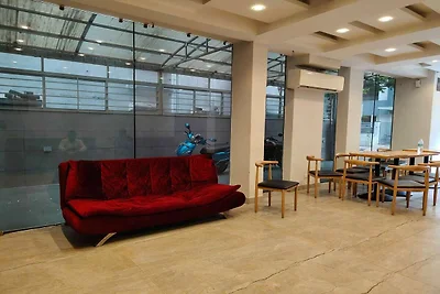 Stadthaus AIIMS Kolkata Tanishq Inn