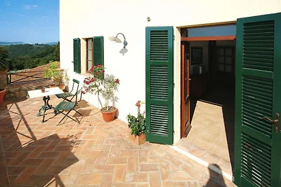 Casa in Campagna a Chiusdino con Vista