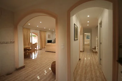 Villa di lusso con piscina privata a Les...