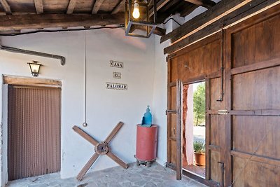 Grazioso cottage ad Alcaraz con piscina in...