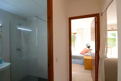 Wohnung nahe Els Griells Strand