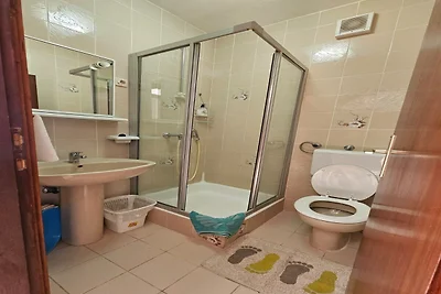 Apartament, 200 metrów od plaży Bristak