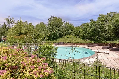 Ferienhaus in Les Eyzies-De-Tayac-Sireuil mit...