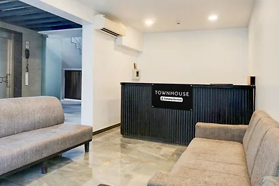 Super Townhouse Balewadi