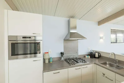 Confortevole lodge con microonde combinato, s...
