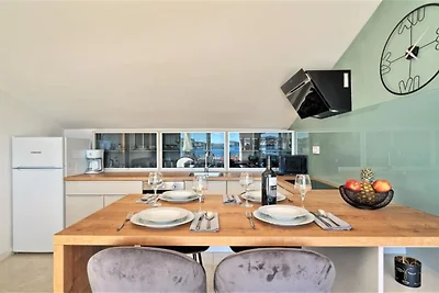 One-Bedroom Apartment With Terrace And Sea...