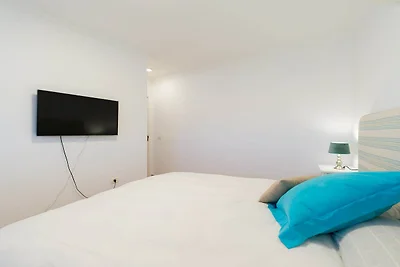 Appartement in Tufia met Zeezichtterras
