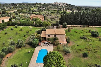 Haus in Buger mit privatem Pool und Garten