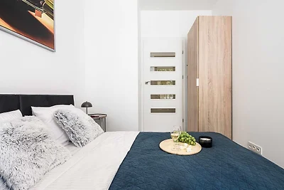 Warsaw Flat with City Views