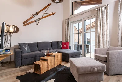 Sonniges Ferienhaus mit Sauna in Piesendorf
