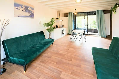 Industrieapartments | 2 Schlafzimmer, 2 Bäder...