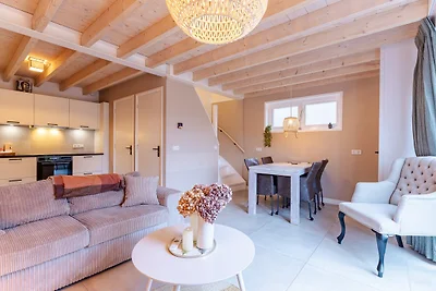 Modernes Ferienhaus in Vrouwenpolder