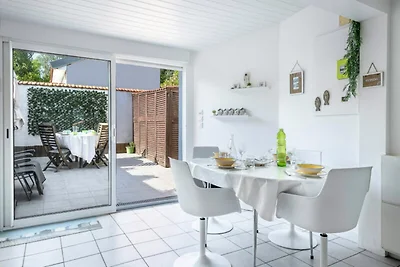 Appartement bij het strand van Cormier met ui...