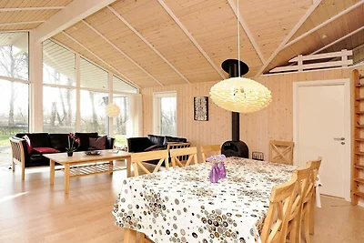 8 Personen Ferienhaus in Sjølund