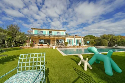 Topvilla 4BR/8P mit Pool & Meerblick