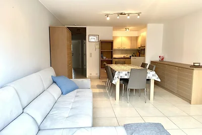 Geräumige Wohnung mit Süd-Terrasse