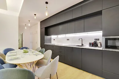 Geräumige Wohnung - 2B/10P - Klimaanlage -...