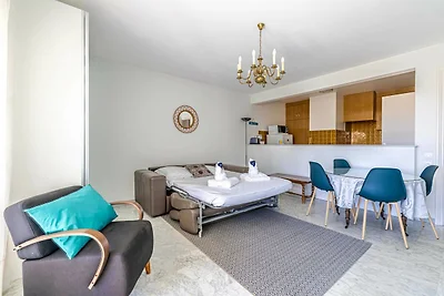 Helles Studio mit Parkplatz in Strand- und...