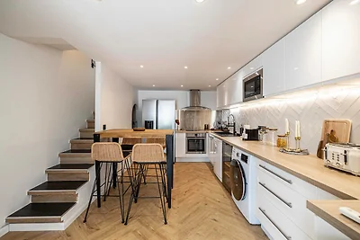 Splendida casa con piscina e aria condizionat...