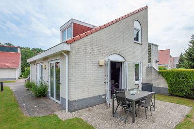 Komfortable Villa im Grünen mit...