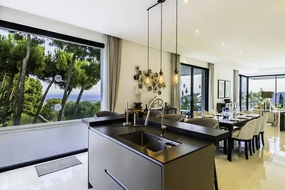 Villa in Monte Mayor mit beheiztem Pool