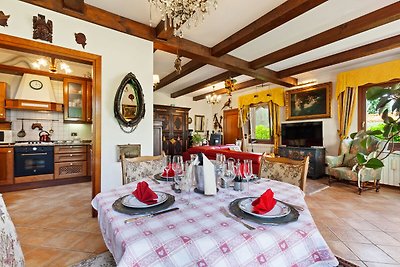 Landschaftlich reizvolle Villa in Lido di Ven...
